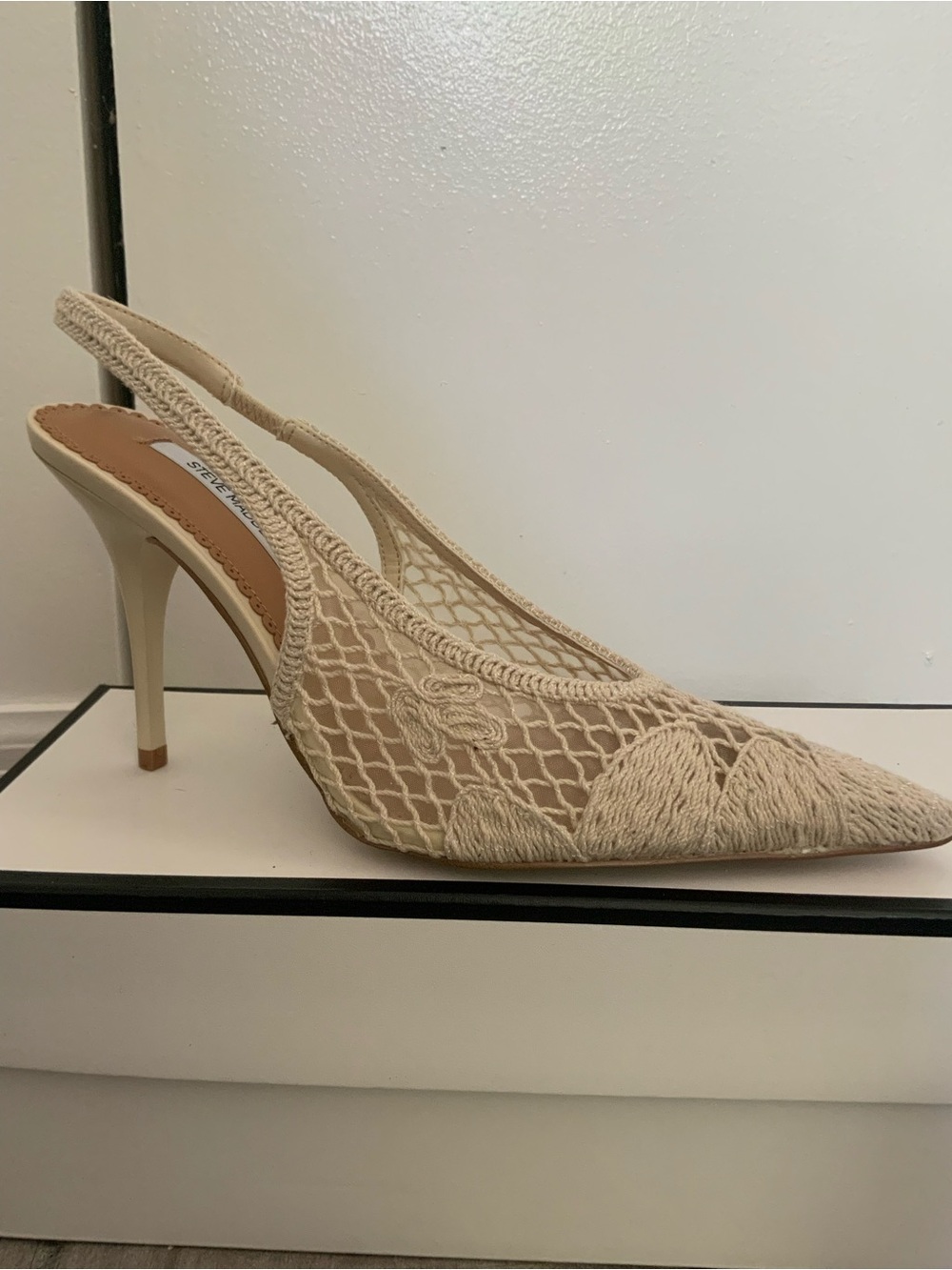 Steve Madden Beige Crochet Slingback Pointed Heels - Picture 2 of 4